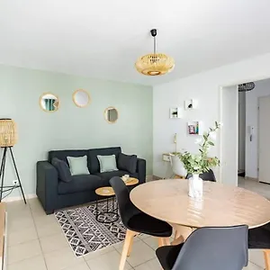  Appartement Le Sévigné - Cosy Et Calme - Balcon Et Parking France